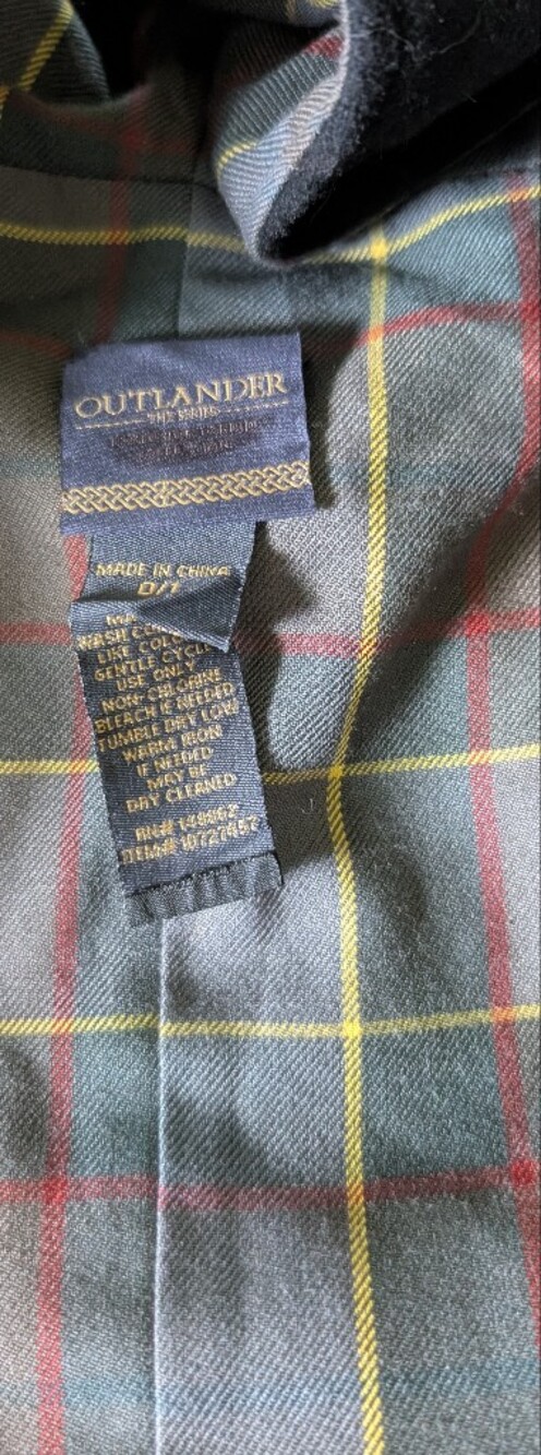 Outlander Fraser Tartan Reversible Cape - Picture 8 of 8